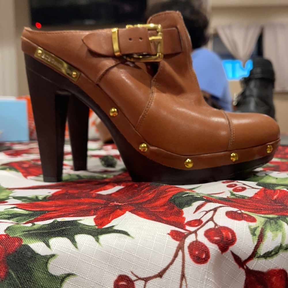 Bcbgeneration Heels - image 2